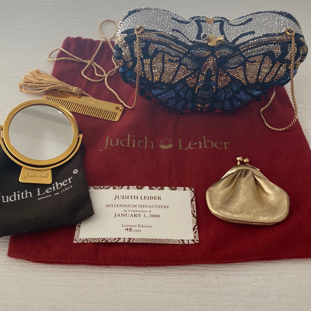 💯 Authentic Judith Leiber - Picture 10 of 10